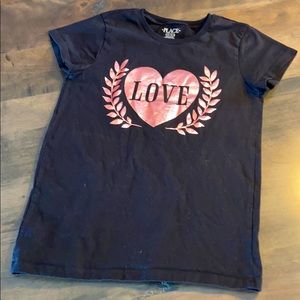 Girls love T-shirt